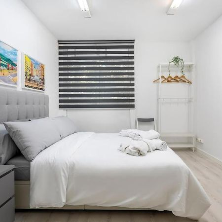 Piso En Zona Exclusiva Calle Colon バレンシア エクステリア 写真